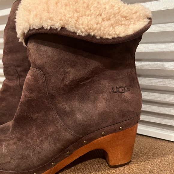 UGG, Clog Boot, Size 7 (38), Brown Suede - Picture 4 of 4